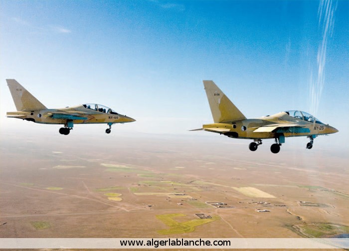 القوات الجوية الجزائرية واقع و أفاق التطوير  Yak-130