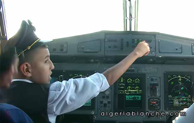 pilote_enfant_air_algerie.jpg